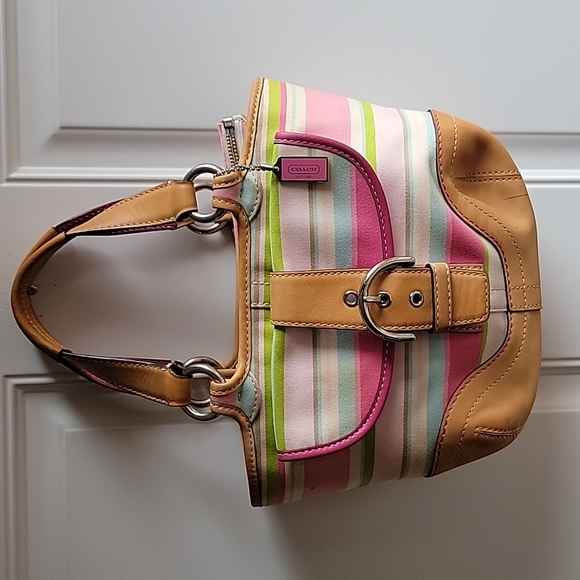 Coach Handbags - Coach Bag + 2 twillies